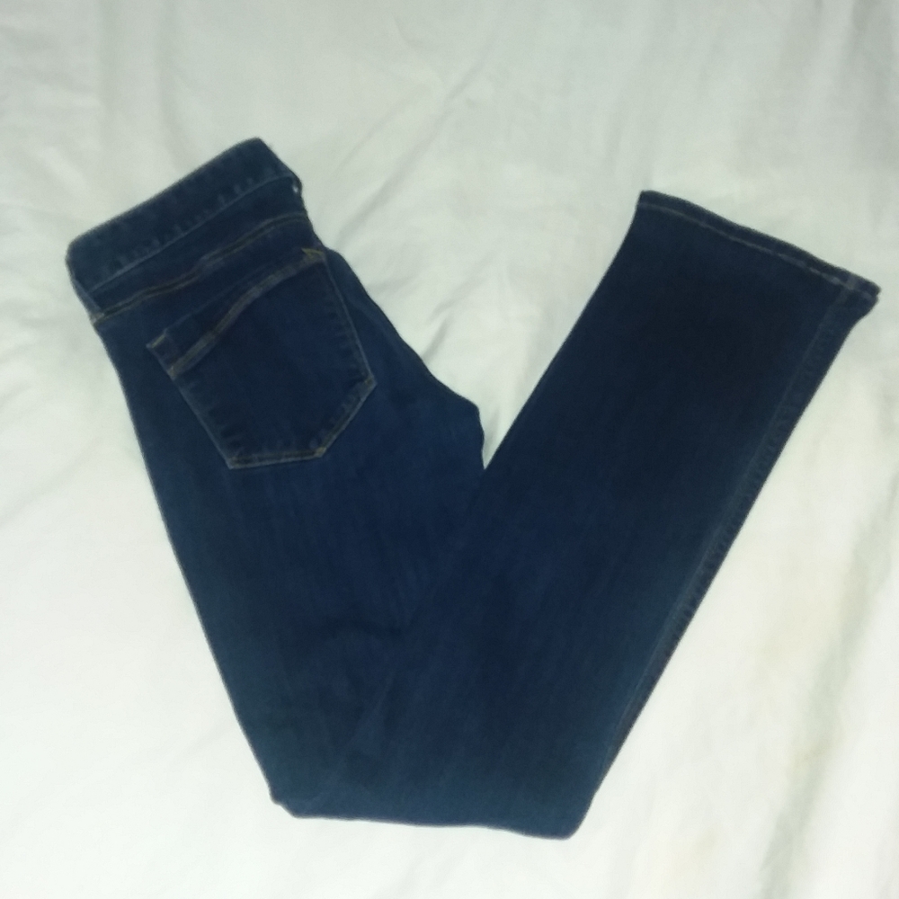 EUC Dark Wash Express Barely Boot Jeans